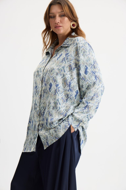 Блузка с принтом змея – фото – Plus Size 50–64 – Моно-Стиль