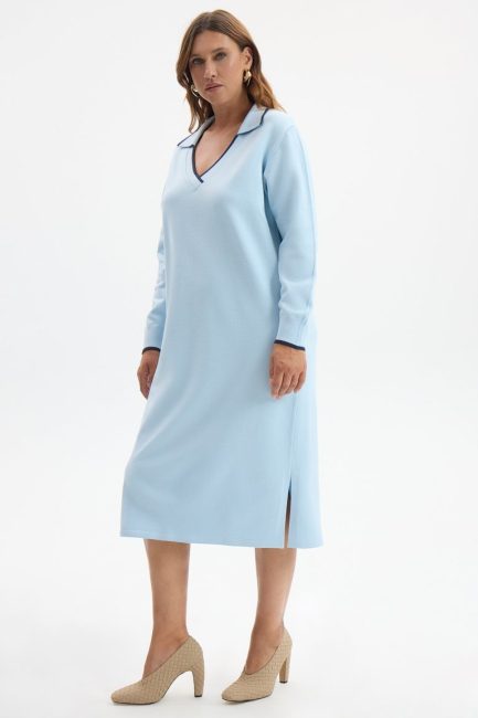 Платье с отложным воротником – фото – Plus Size 50–64 – Моно-Стиль