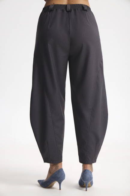 Брюки баллоны из костюмной ткани