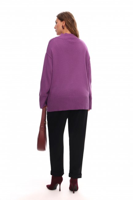 Черные брюки с подворотом