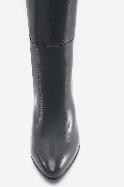 Лакированные сапоги с увеличенной полнотой