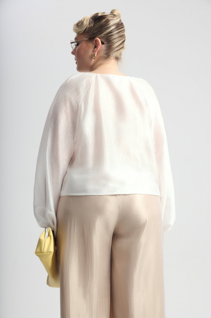 Блузка реглан с металлизированным блеском