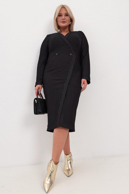 Черное двубортное платье из джерси в полоску из новой коллекции Моно-Стиль
