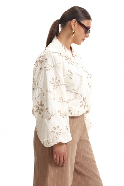 Бомбер с набивным рисунком и рукавом жиго