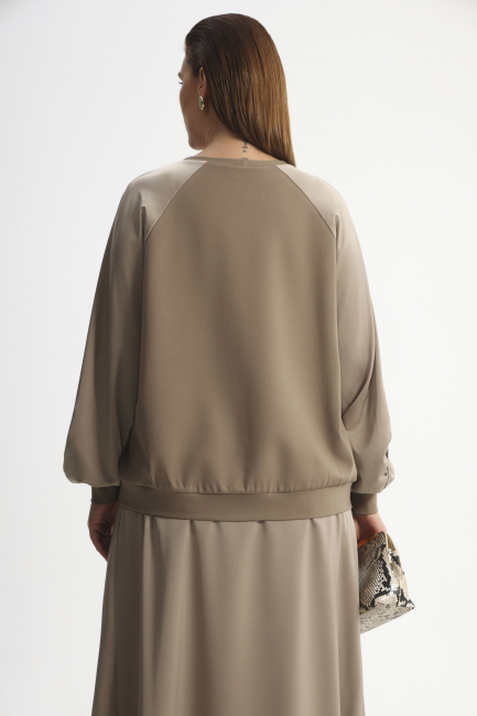 Свитшот трикотажный с комбинированным рукавом