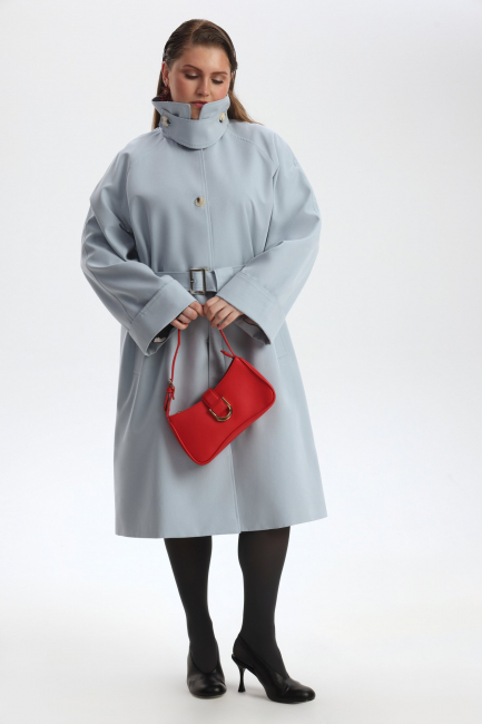 Тренч голубого цвета с добавлением хлопка