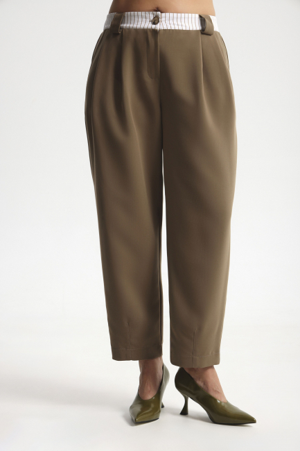 Брюки бананы со складками