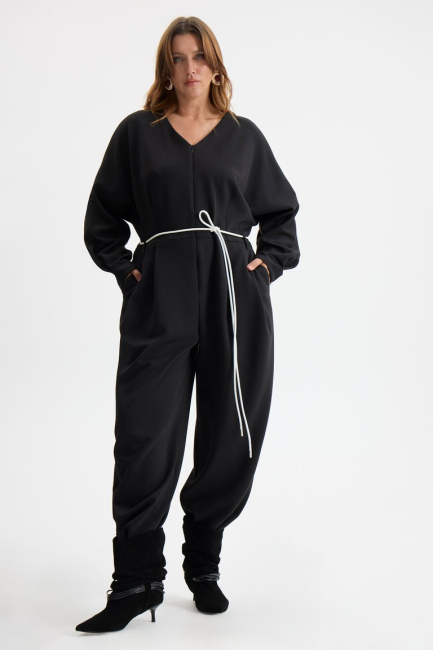 Комбинезон из трикотажа с брюками бананы – фото – Plus Size 50–64 – Моно-Стиль