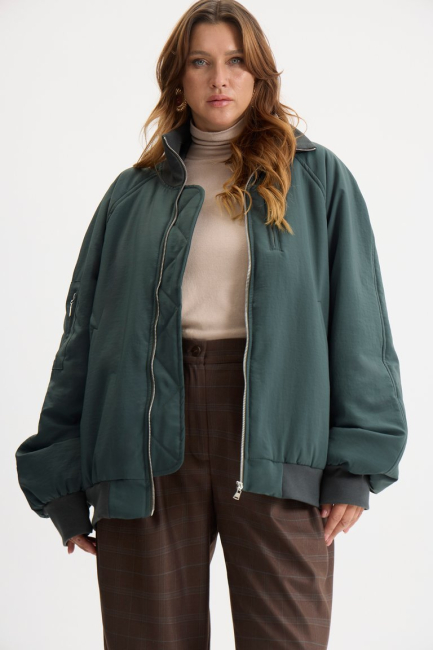 Куртка бомбер с утеплением – фото – Plus Size 50–64 – Моно-Стиль