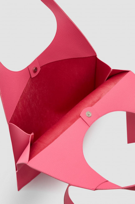 Розовая сумка шоппер на магнитной застежке