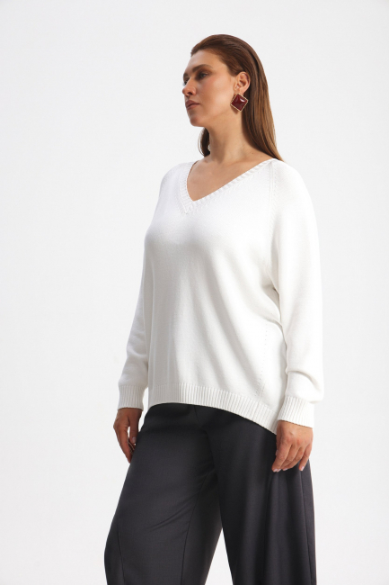 Белый джемпер оверсайз с рукавом реглан большого размера