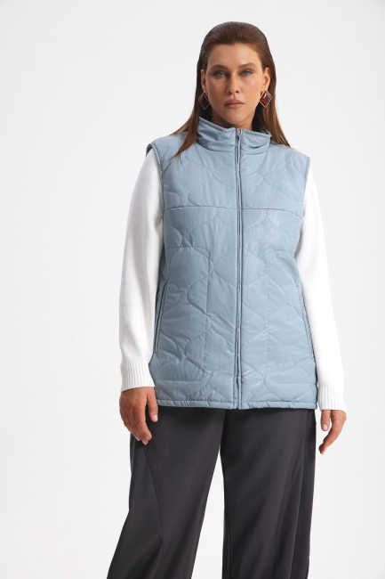 Жилет с принтованной подкладкой и простежкой