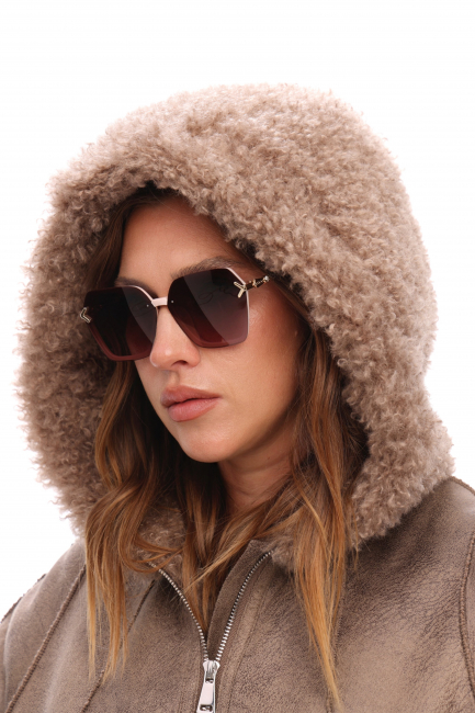 Куртка дубленка с капюшоном