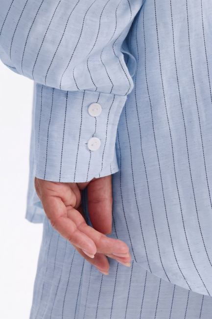 Рубашка оверсайз изо льна с полоской райе – фото – Plus Size 50–64 – Моно-Стиль