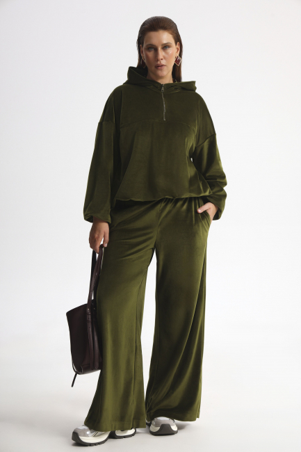 Худи халф-зип из велюра на подкладке