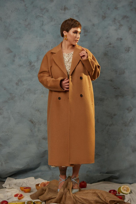 Бежевое двубортное пальто из смесовой шерсти с ворсом