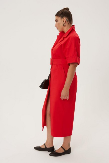 Красное цельнокроеное платье футляр из хлопка