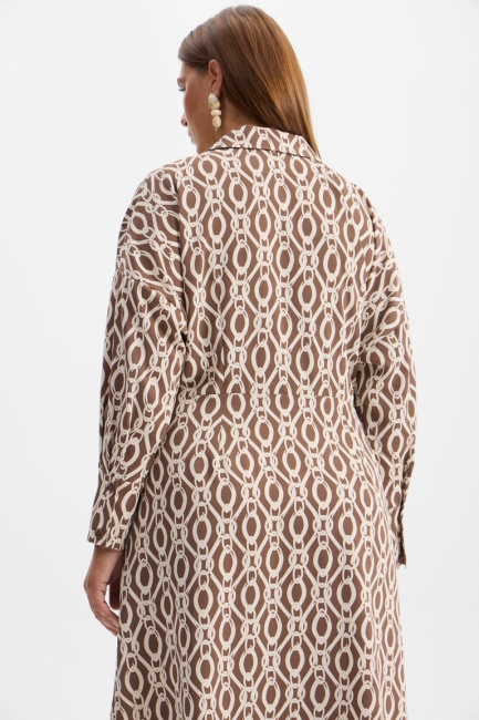 Платье с конструктивной завязкой и принтом пуччи – фото – Plus Size 50–64 – Моно-Стиль