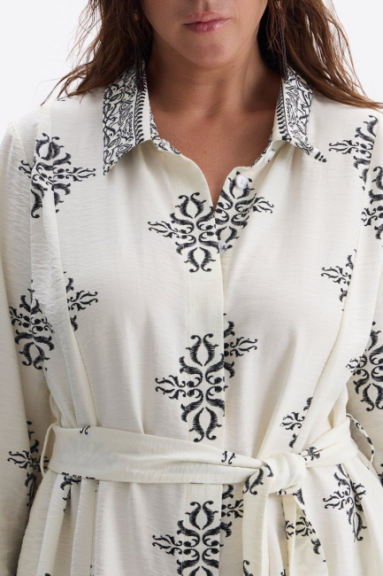 Платье рубашка из вискозы в стиле бохо – фото – Plus Size 50–64 – Моно-Стиль