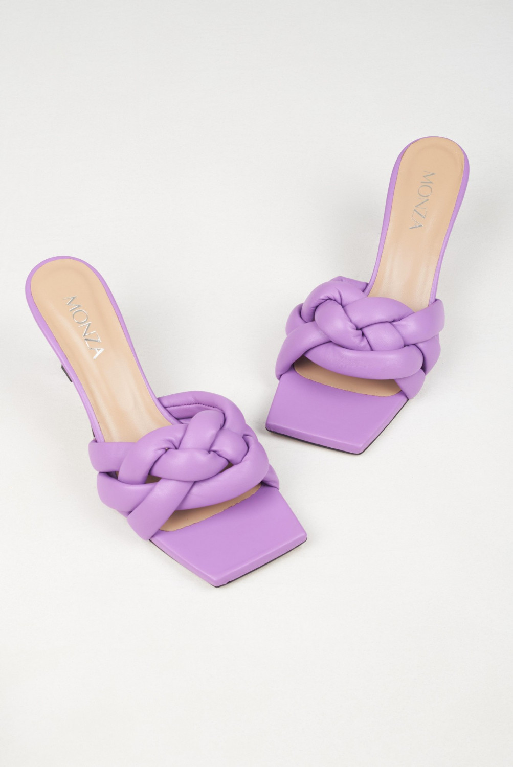 Фиолетовые босоножки с квадратным мысом и плетеным ремешком  большой размер заказать с доставкой 