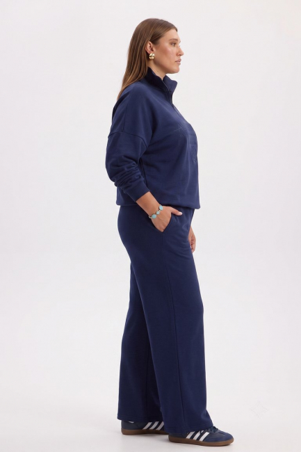 Спортивный костюм со свитшотом и брюками – фото – Plus Size 50–64 – Моно-Стиль