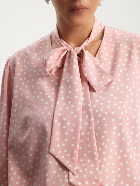 Блузка из поливискозы с принтом горох