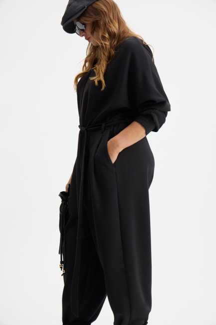 Комбинезон из трикотажа с брюками бананы – фото – Plus Size 50–64 – Моно-Стиль