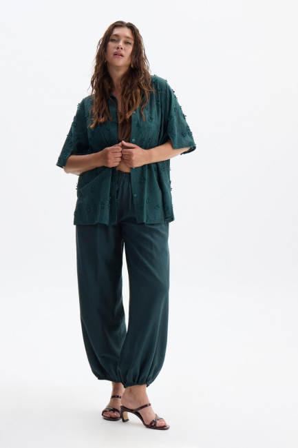 Блузка из хлопка с английской вышивкой – фото – Plus Size 50–64 – Моно-Стиль