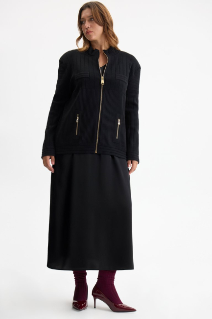 Жакет из плотного трикотажа с молниями – фото – Plus Size 50–64 – Моно-Стиль