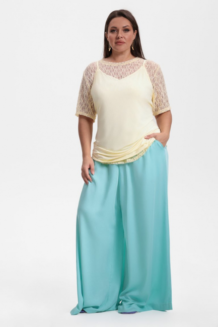 Футболка из кружева и топ – фото – Plus Size 50–64 – Моно-Стиль