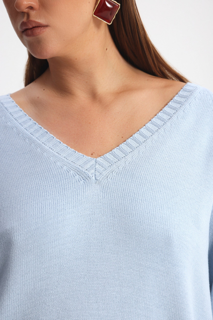 Голубой пуловер из смесовой вискозы