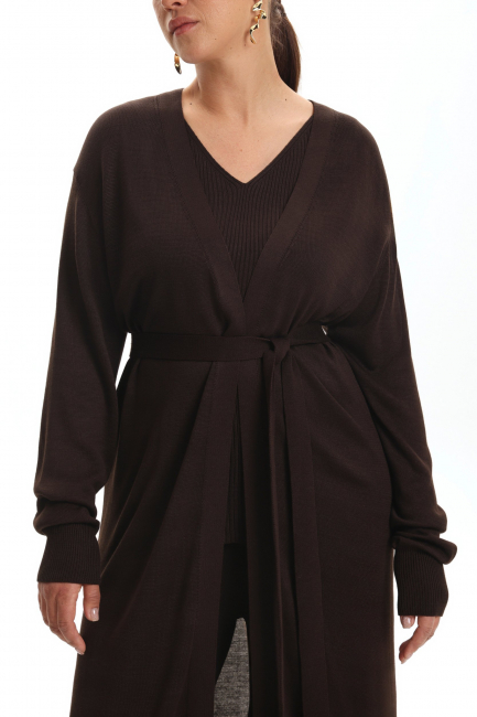 Вязаный кардиган темно-коричневого цвета