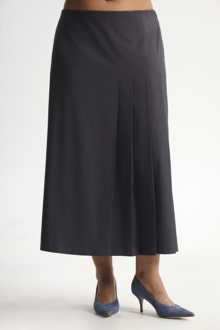 Юбка с боковыми складками и разрезом