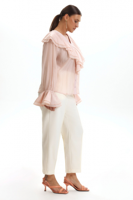 Брюки укороченной длины молочного цвета