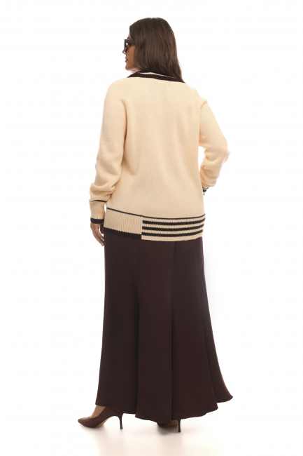 Пуловер преппи розово-бежевого цвета Пуловер преппи розово-бежевого цвета