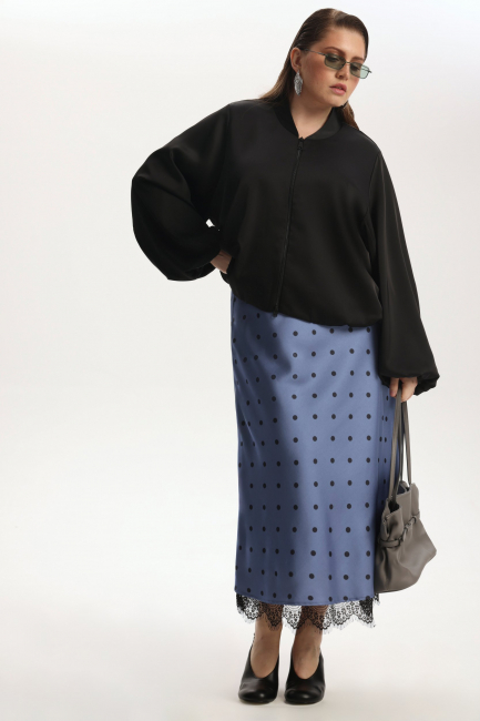 Бомбер из поливискозы с рукавом жиго