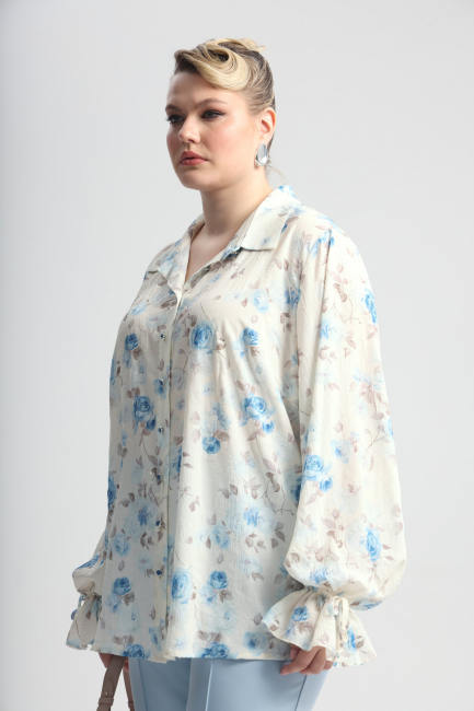 Блузка из поливискозы с цветочным принтом