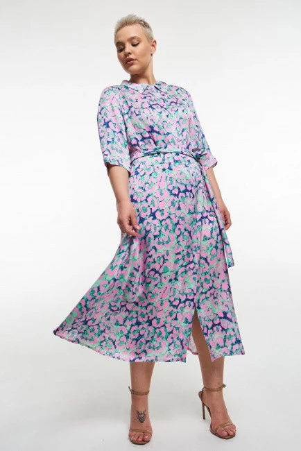 Платье на пуговицах с широкой юбкой и розовым принтом купить онлайн