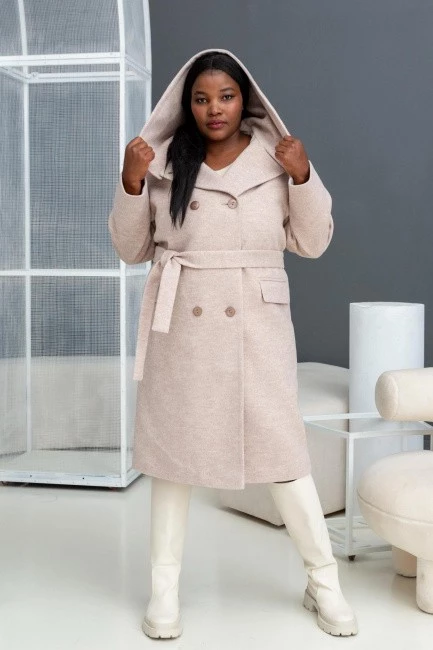 Двубортное прямое пальто с капюшоном в бежевом оттенке большого размера купить 